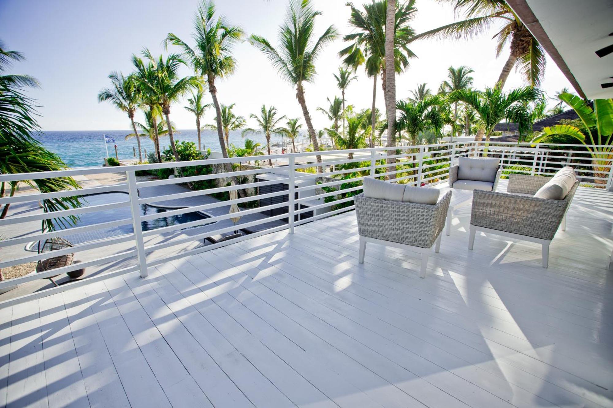 Tracadero Beach Club & Holidays Rentals บายาฮิเบ ภายนอก รูปภาพ