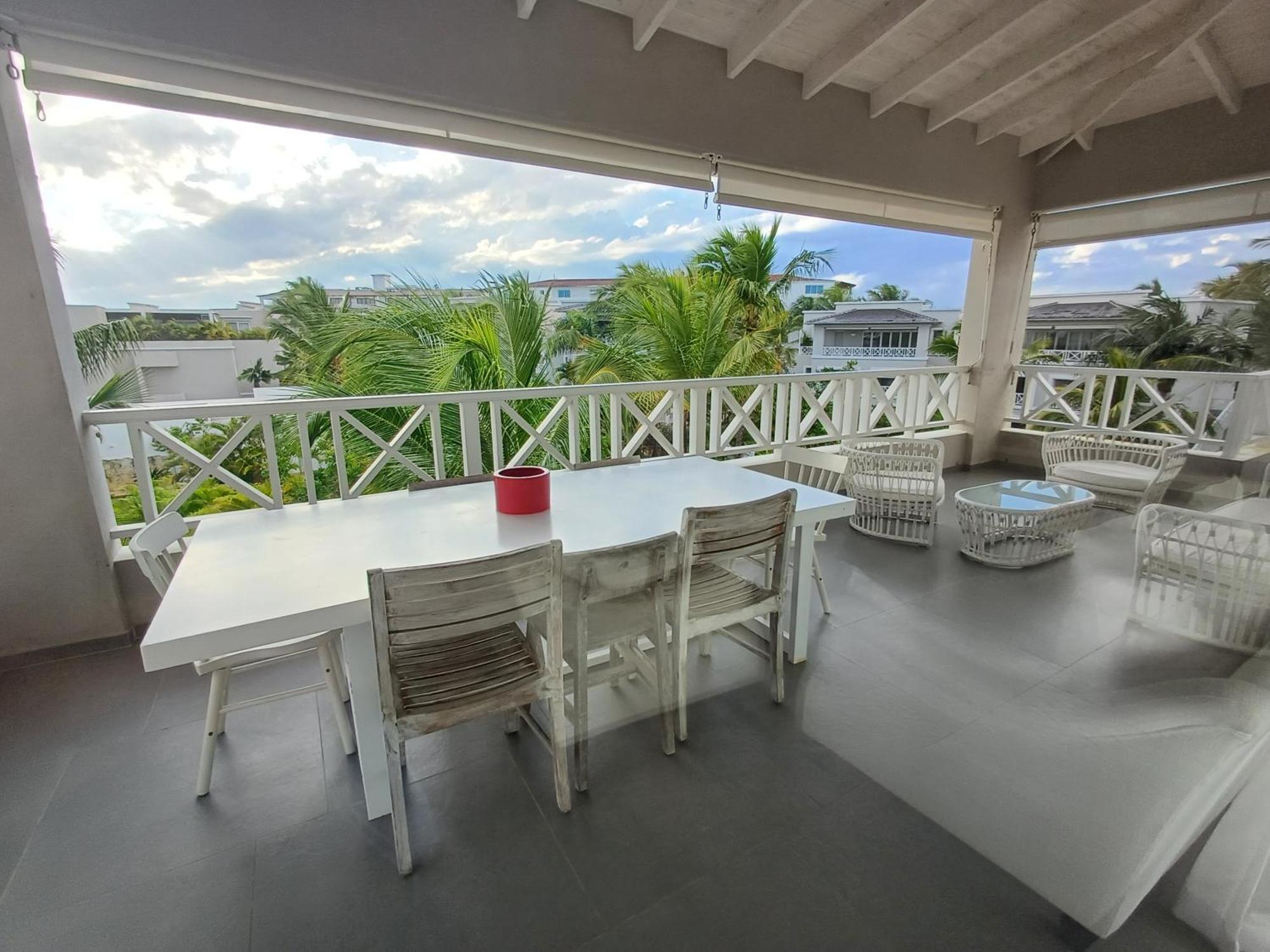 Tracadero Beach Club & Holidays Rentals บายาฮิเบ ภายนอก รูปภาพ