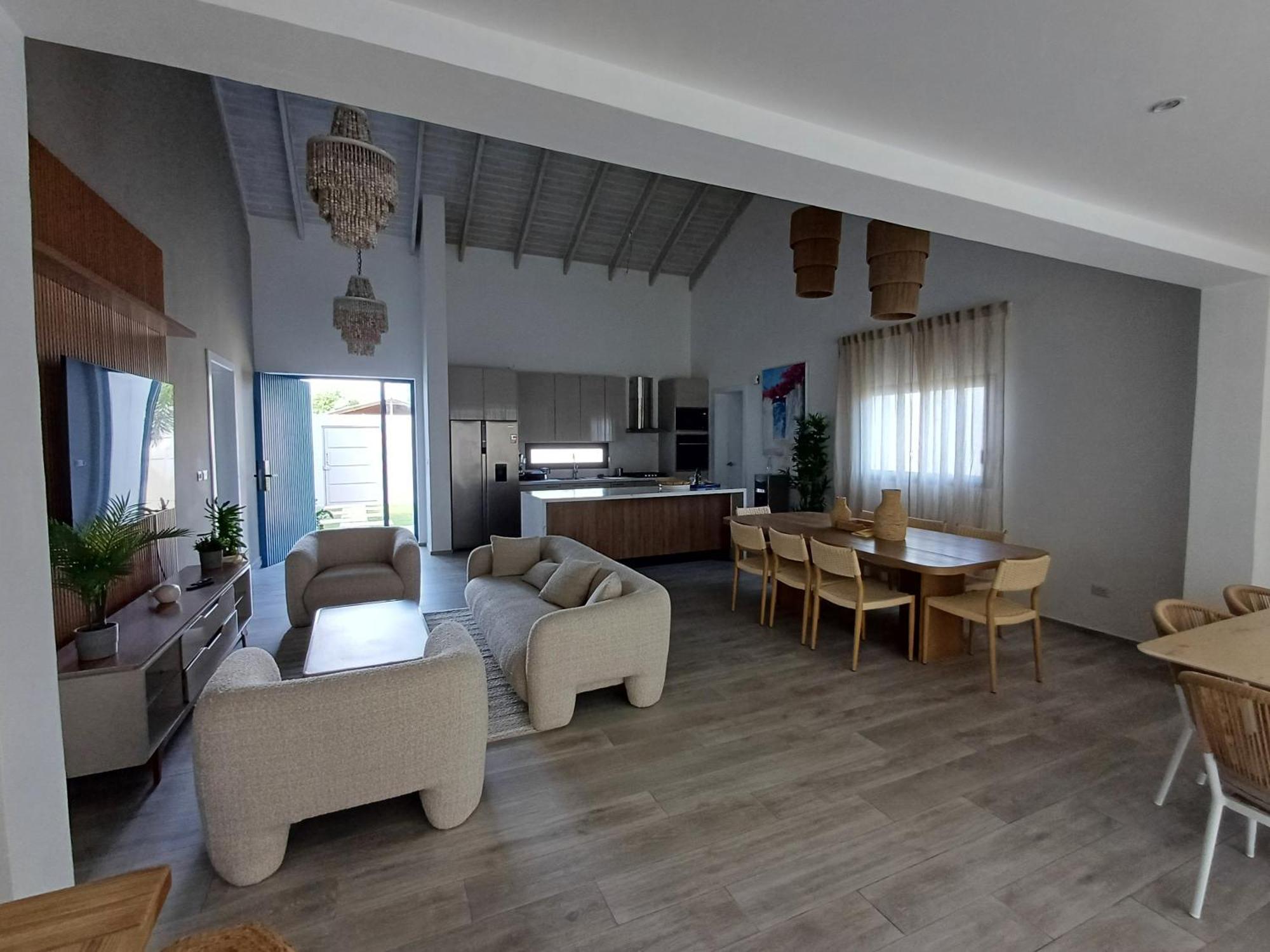 Tracadero Beach Club & Holidays Rentals บายาฮิเบ ภายนอก รูปภาพ