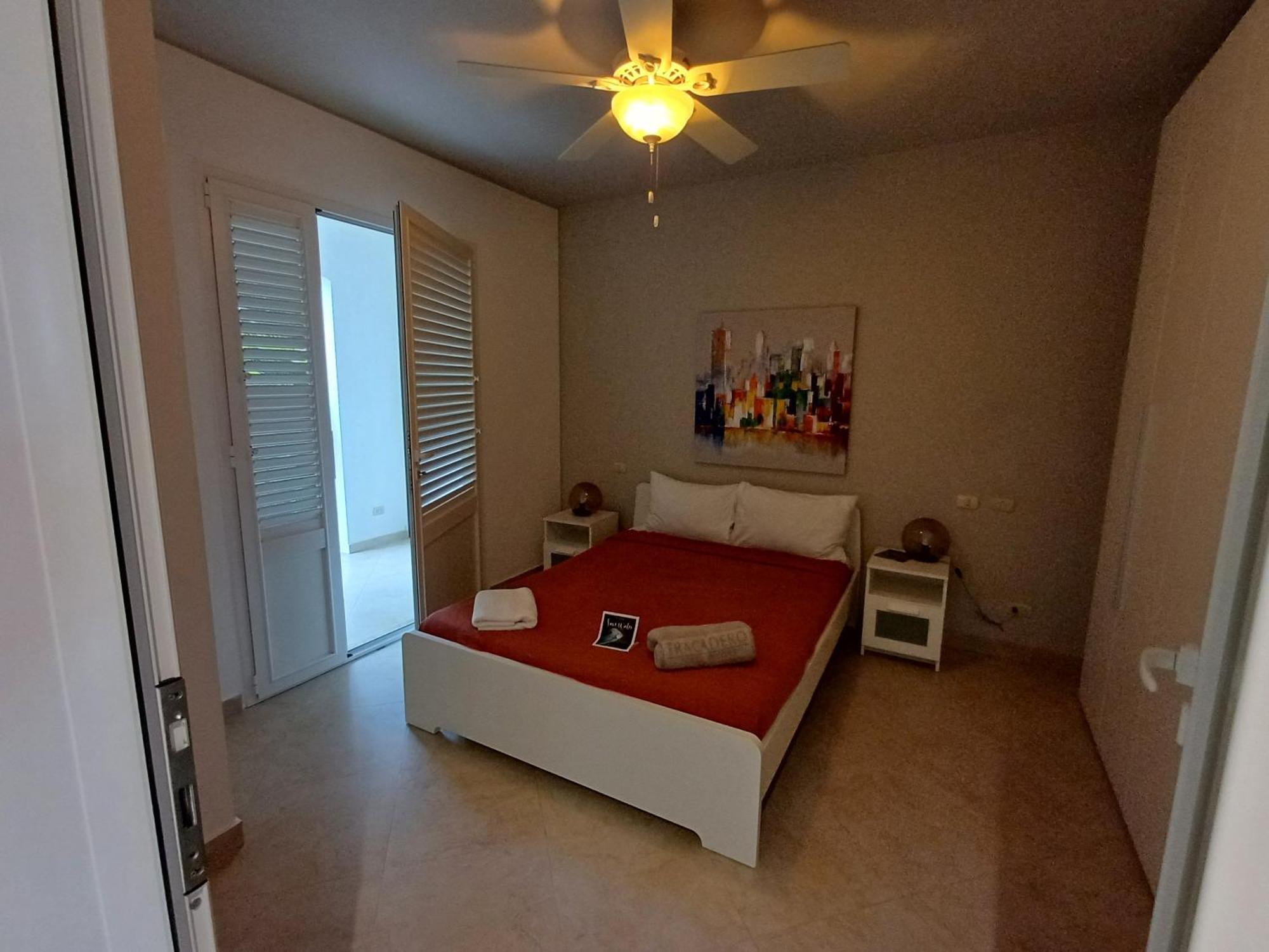 Tracadero Beach Club & Holidays Rentals บายาฮิเบ ห้อง รูปภาพ